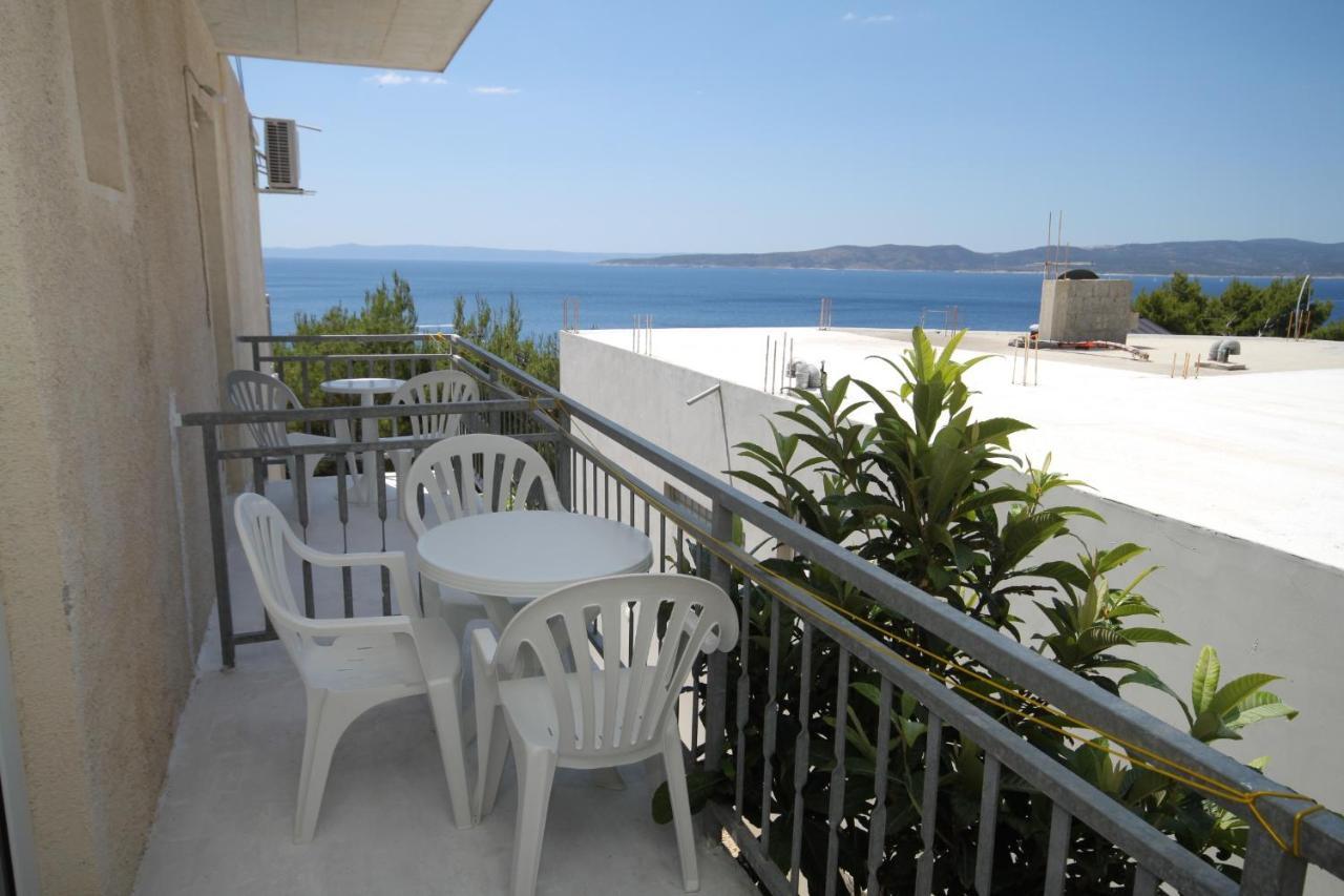 Apartments And Rooms With Parking Space Brela, Makarska - 6895 Exterior photo